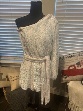 Bella Be Bloom White Sequin One-Shoulder Top with Blue Iridescent Accents